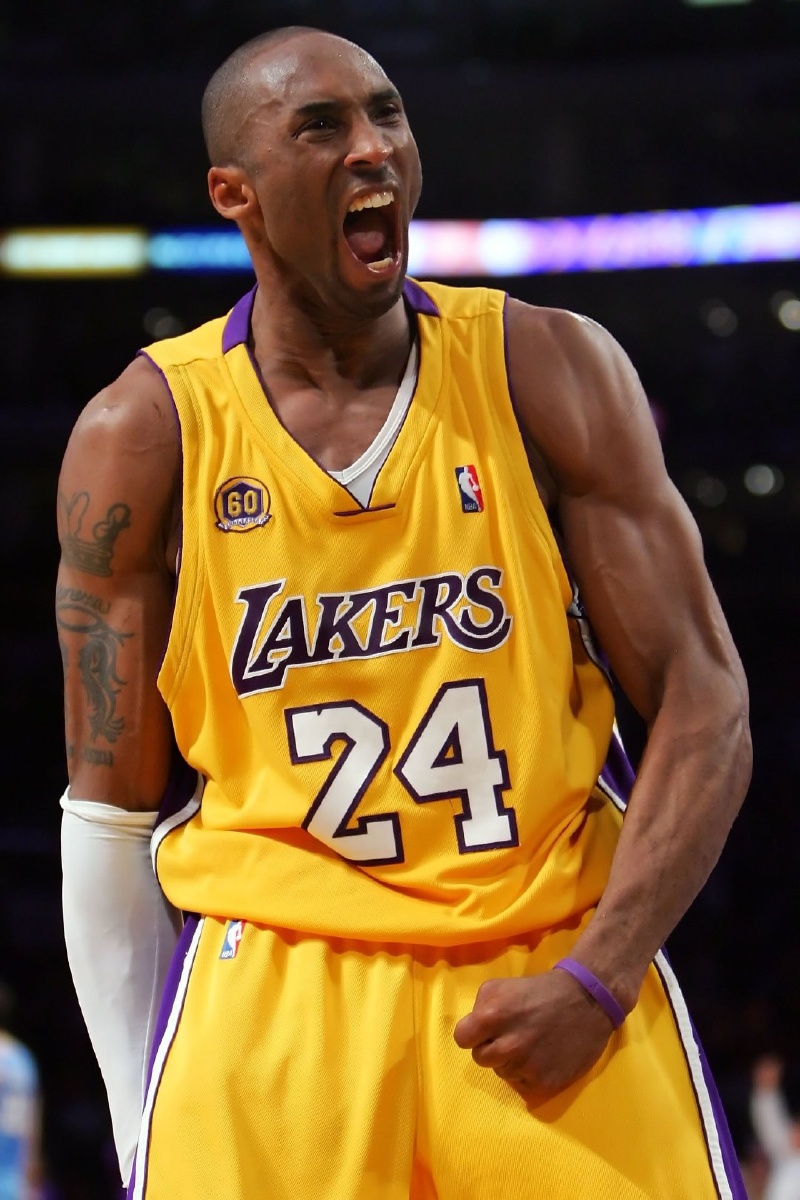 底角外弹 底角外弹